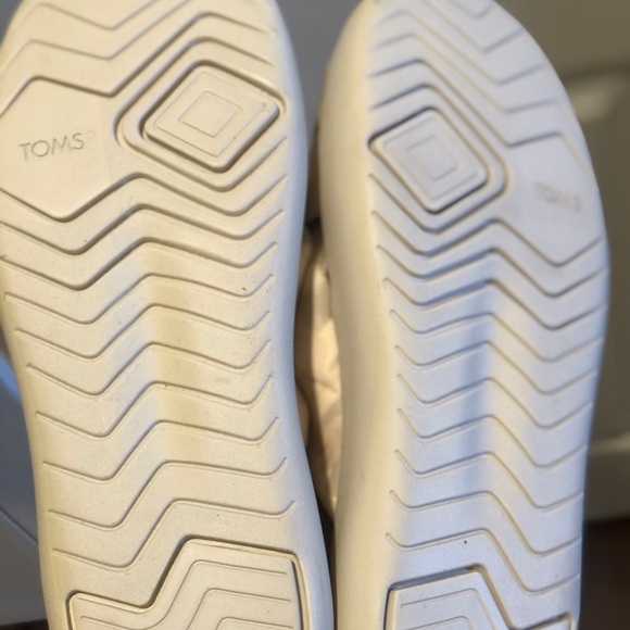 Toms Sandals Women’s Alpargata Camo Mallow Crossover Slides Size 8 - Picture 4 of 6